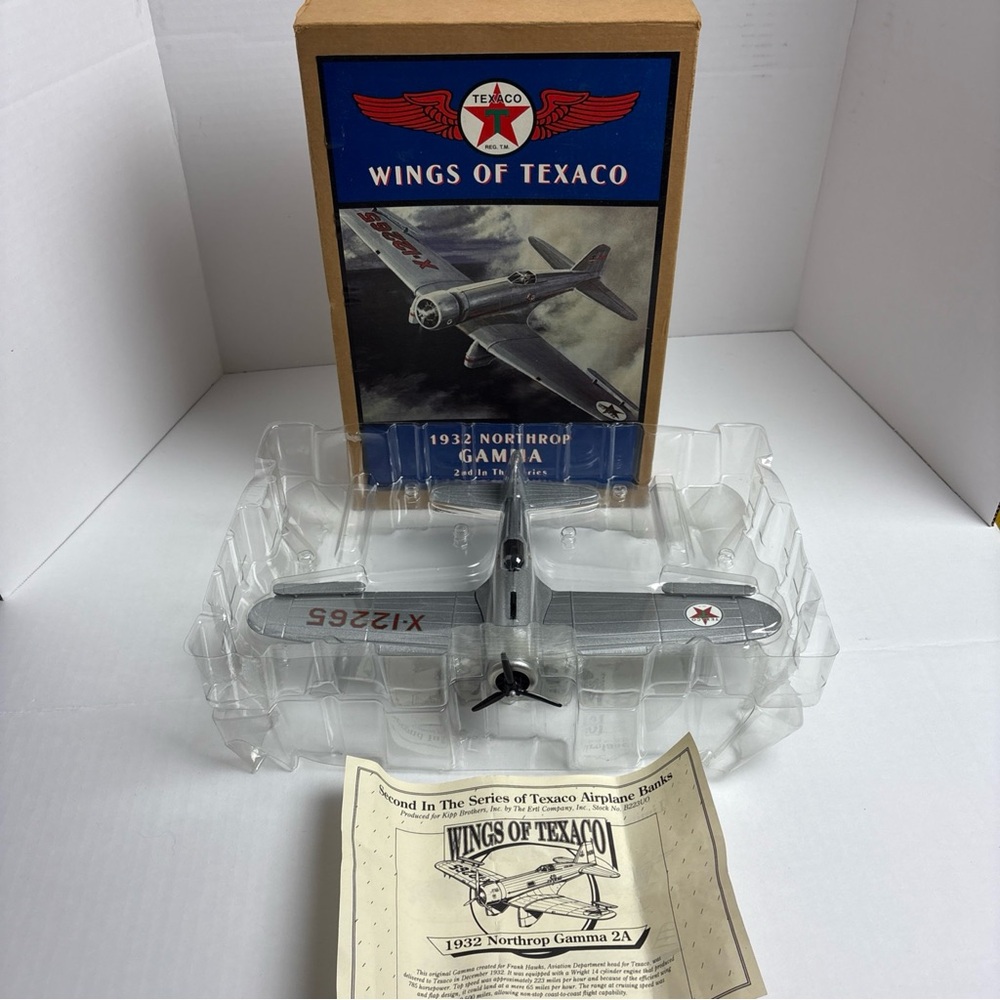 Vintage 1932 Northrop Gamma Wings of Texaco Ertl 1994 B223 Airplane Model Toy